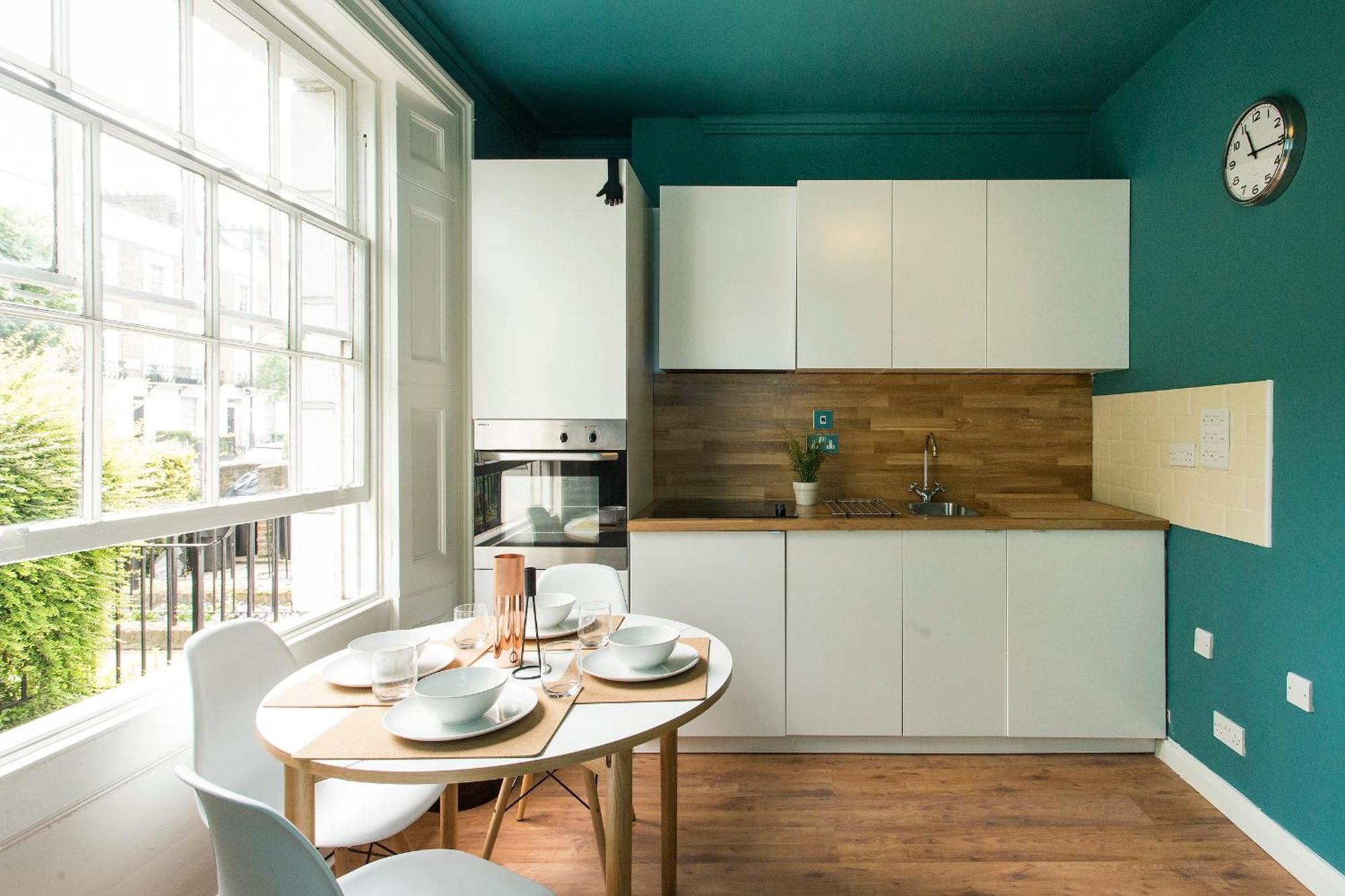 Camden Apartment By Morethanstays Лондон Екстериор снимка